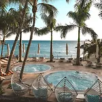 Fariones Otel
