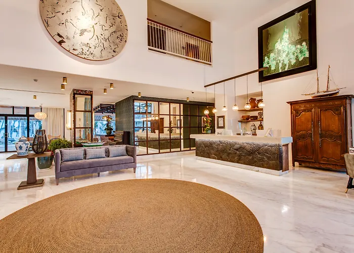 Fariones מלון פוארטו דל כרמן